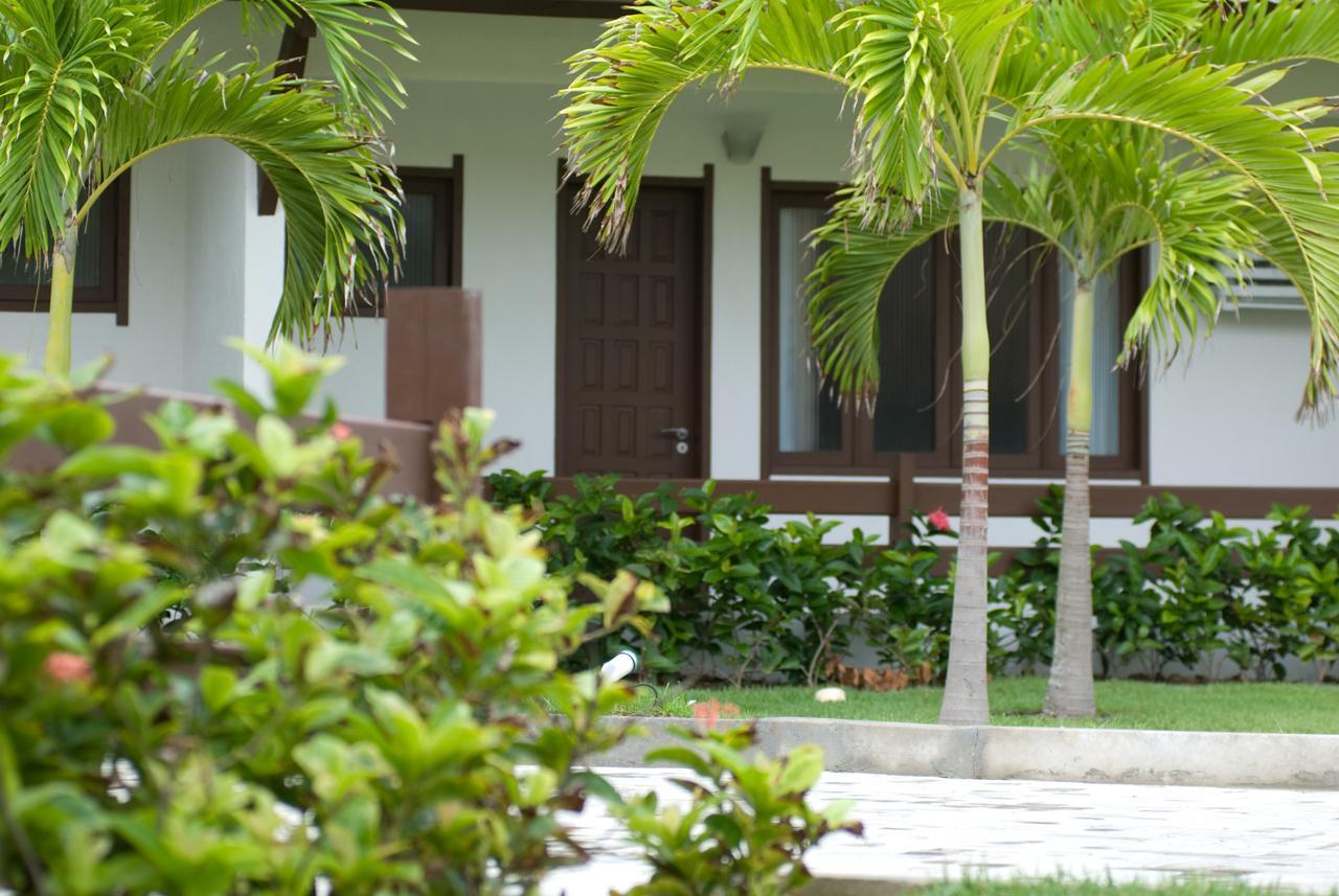 Oyo Hotel Arembepe Beach Hotel, Camacari Екстер'єр фото