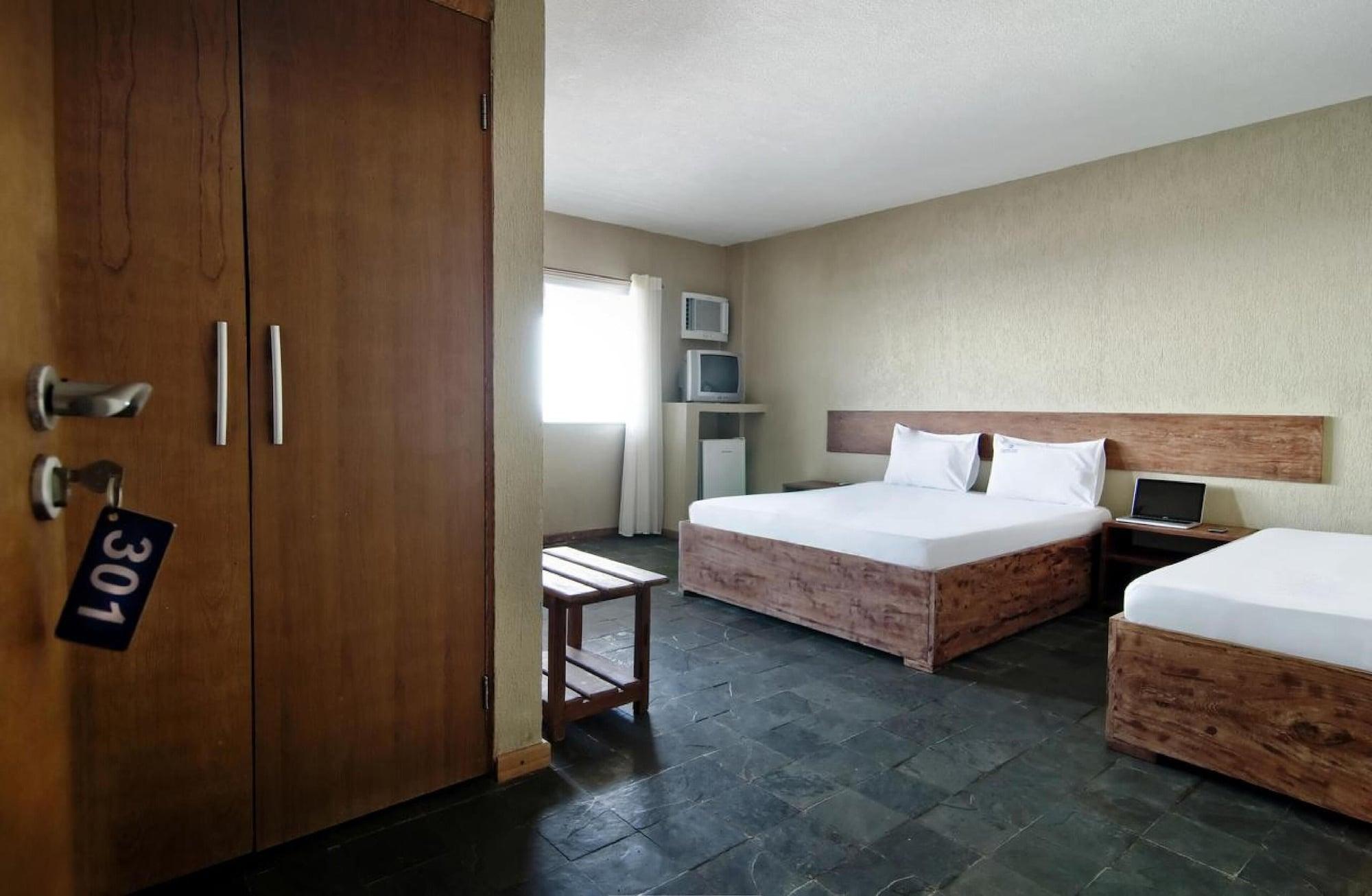 Oyo Hotel Arembepe Beach Hotel, Camacari Екстер'єр фото